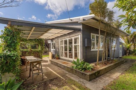 Photo of property in 201 Cook Drive, Whitianga, 3510