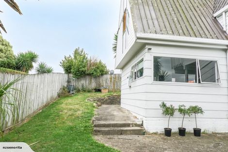 Photo of property in 399 Welcome Bay Road, Welcome Bay, Tauranga, 3112