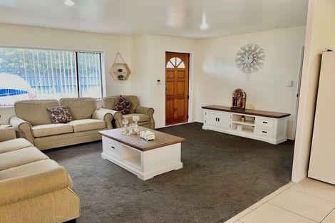 Photo of property in 345 Weymouth Road, Weymouth, Auckland, 2103