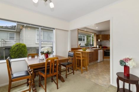 Photo of property in 64 Raroa Terrace, Tawa, Wellington, 5028