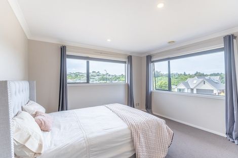 Photo of property in 12 Aotea Drive, Aotea, Porirua, 5024