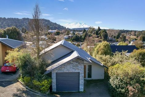 Photo of property in 2 Kowhai Way, Ohakune, 4625
