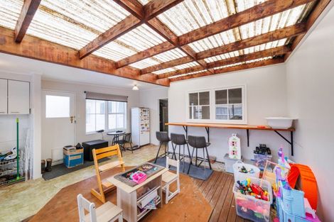 Photo of property in 286 Tremaine Avenue, Takaro, Palmerston North, 4412