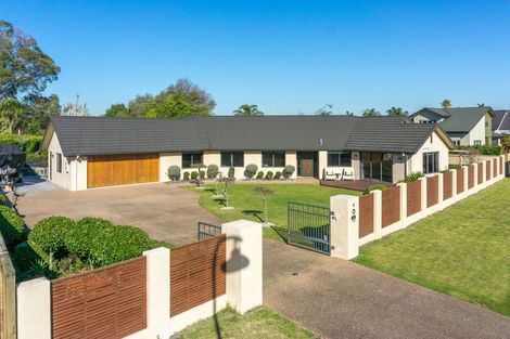 Photo of property in 6 Coleraine Drive, Rototuna, Hamilton, 3210