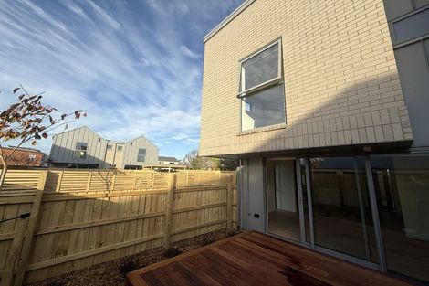 Photo of property in 3/45 Champion Street, Edgeware, Christchurch, 8013