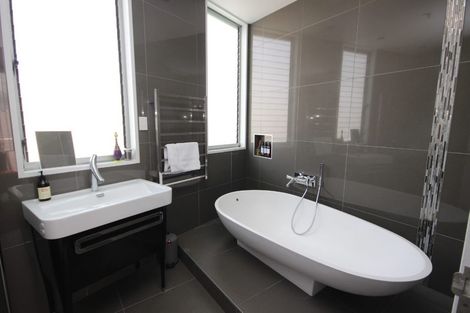 Photo of property in 2 Augustus Terrace, Parnell, Auckland, 1052