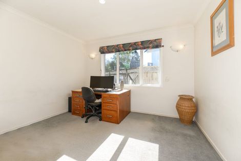 Photo of property in 13b Wharf Road, Te Atatu Peninsula, Auckland, 0610