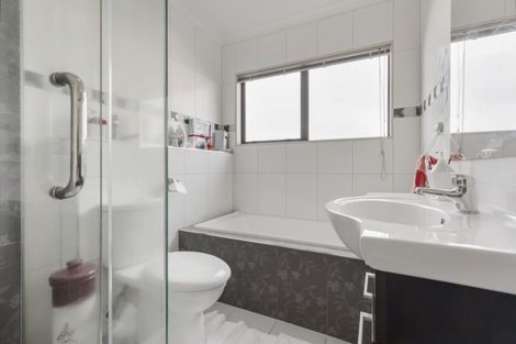 Photo of property in 67 Mandival Avenue, Flat Bush, Auckland, 2019