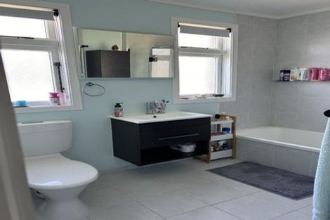 Photo of property in 74 Budge Street, Riversdale, Blenheim, 7201