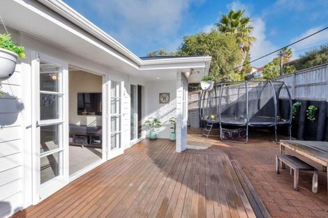 Photo of property in 1/30 Jellicoe Road, Murrays Bay, Auckland, 0630