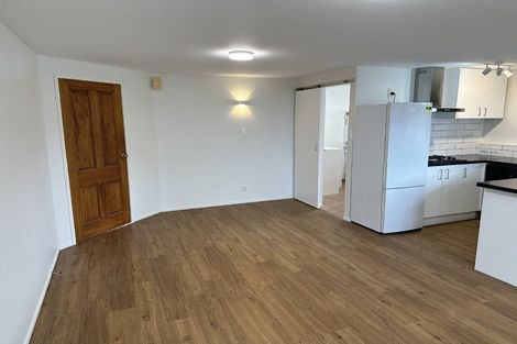 Photo of property in 75 Bayview Road, Bayview, Auckland, 0629