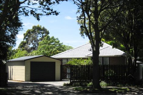 Photo of property in 12 Oakhurst Place, Russley, Christchurch, 8042