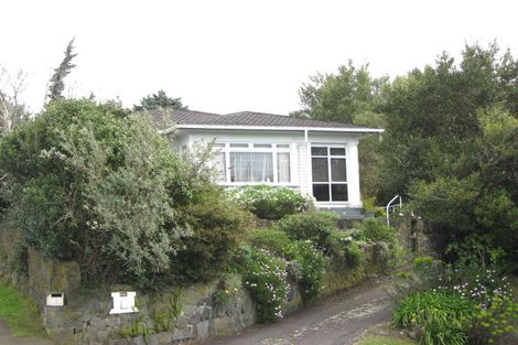 Photo of property in 106 Seaview Road, Westown, New Plymouth, 4310