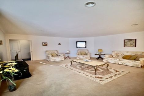 Photo of property in Redwood Village, 68/42 Main Road, Tawa, Wellington, 5028