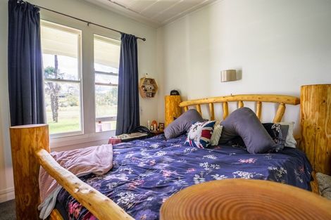 Photo of property in 406 Whatatutu Road, Te Karaka, 4094