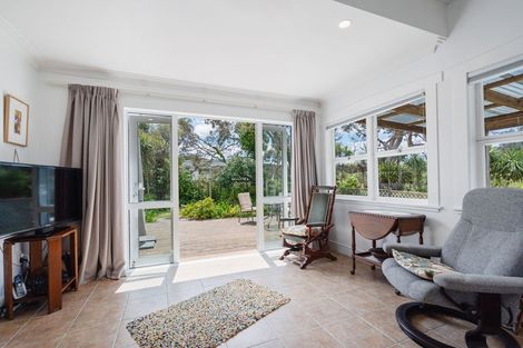 Photo of property in 1 Taurikura Street, Whangarei Heads, Whangarei, 0174