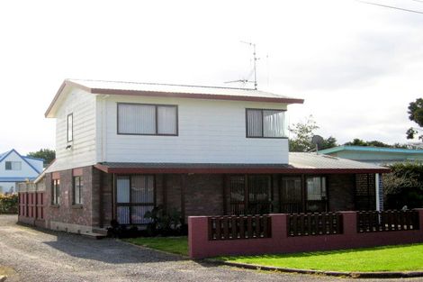 Photo of property in 9a Athenree Road, Athenree, Katikati, 3177