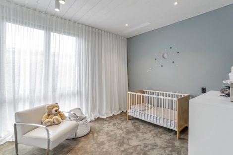 Photo of property in 33 Tirotai Crescent, Westmere, Auckland, 1022