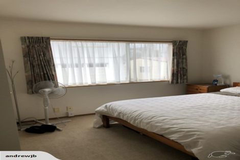 Photo of property in 112 Stanmore Bay Road, Stanmore Bay, Whangaparaoa, 0932