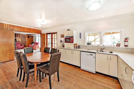 Photo of property in 39 High Street, Southbridge, 7602