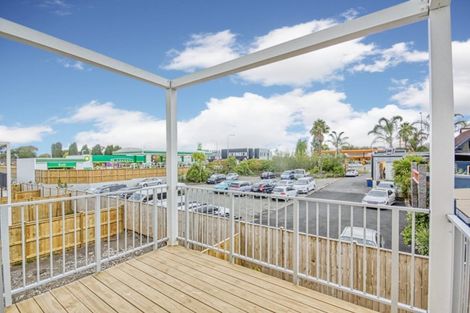 Photo of property in 23 Nephrite Lane, Henderson, Auckland, 0610