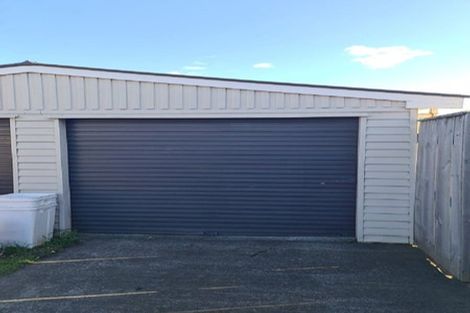 Photo of property in 27 Holland Crescent, Bulls, 4818