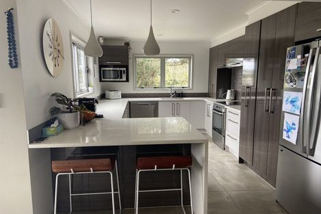 Photo of property in 43 Redwood Drive, Massey, Auckland, 0614