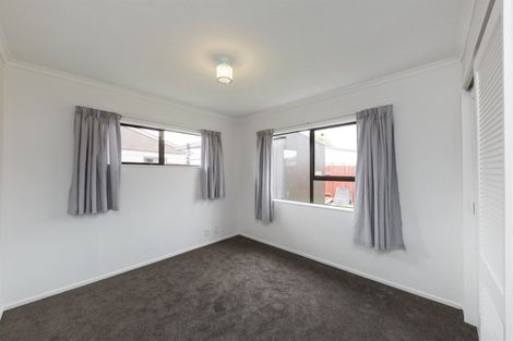 Photo of property in 20 Colonial Place, Kelvin Grove, Palmerston North, 4414