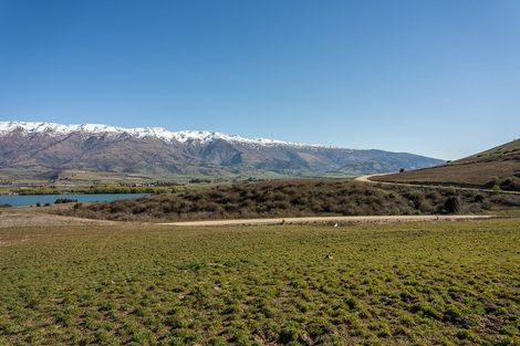 Photo of property in 38 Lakefront Terrace, Northburn, Cromwell, 9383