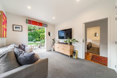 Photo of property in 42 Lohia Street, Khandallah, Wellington, 6035