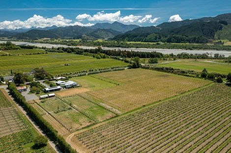 Photo of property in 90 Jeffries Road, Rapaura, Blenheim, 7273