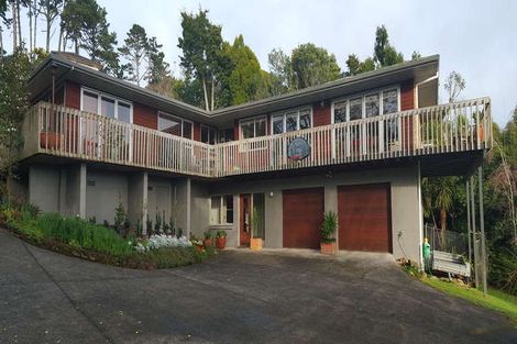 Photo of property in 263 East Coast Road, Mairangi Bay, Auckland, 0630