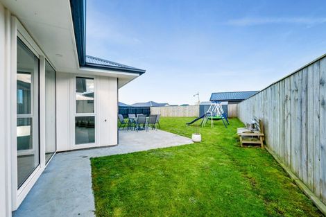 Photo of property in 42 County Drive, Hawera, 4610