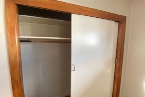 Photo of property in 14 Lanigan Street, Birkdale, Auckland, 0626