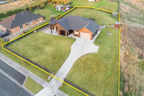 Photo of property in 133 Mcrobbie Road, Kingseat, Papakura, 2580