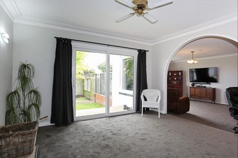 Photo of property in 1 Manapouri Street, Strathern, Invercargill, 9812