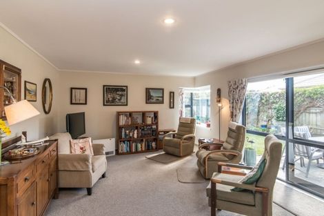 Photo of property in 91 Makarini Street, Paraparaumu, 5032