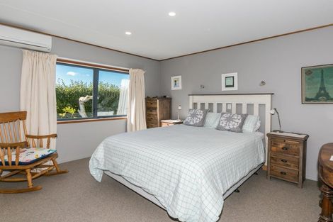 Photo of property in 43 Shoal Beach Road, Aramoana, Waipawa, 4271