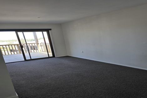 Photo of property in 55 Ardern Avenue, Stanmore Bay, Whangaparaoa, 0932