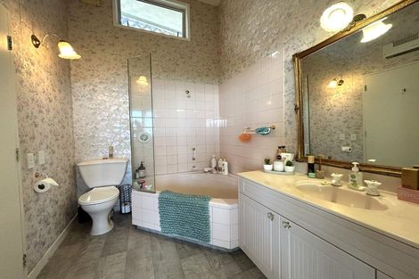 Photo of property in 344 Princes Drive, Britannia Heights, Nelson, 7010