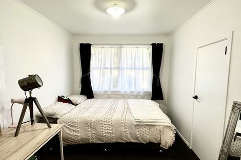 Photo of property in 1 Carrington Avenue, Hillcrest, Hamilton, 3216