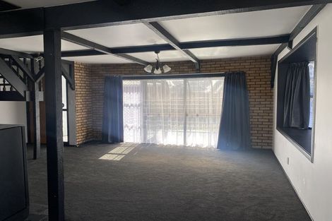 Photo of property in 1/27 Kawau Crescent, Bromley, Christchurch, 8062