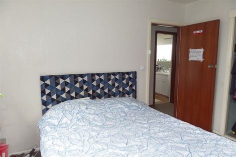 Photo of property in 4 Dunluce Place, Hornby, Christchurch, 8042