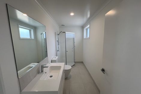 Photo of property in 32 Waruhia Crescent, Rototuna North, 3281