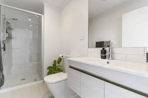 Photo of property in 201/100 Cadness Street, Northcote, Auckland, 0627