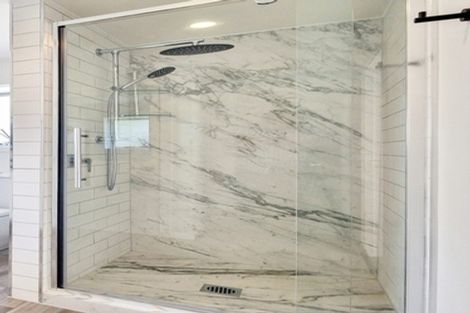 Photo of property in 1/9 Brian Avenue, Forrest Hill, Auckland, 0620