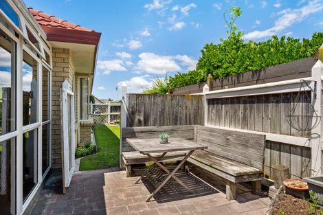 Photo of property in 9/212 Grove Road, Mayfair, Hastings, 4122