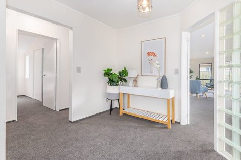 Photo of property in 12 Toru Road, Paraparaumu Beach, Paraparaumu, 5032