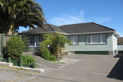 Photo of property in 6 Castlerea Street, Wainuiomata, Lower Hutt, 5014