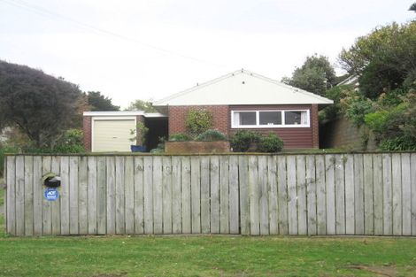 Photo of property in 30 Forest Road, Raumati South, Paraparaumu, 5032